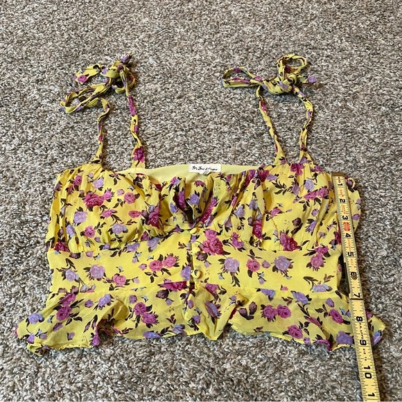 FOR LOVE & LEMONS Beaumont Top in Yellow Floral Size Small - Picture 8 of 10